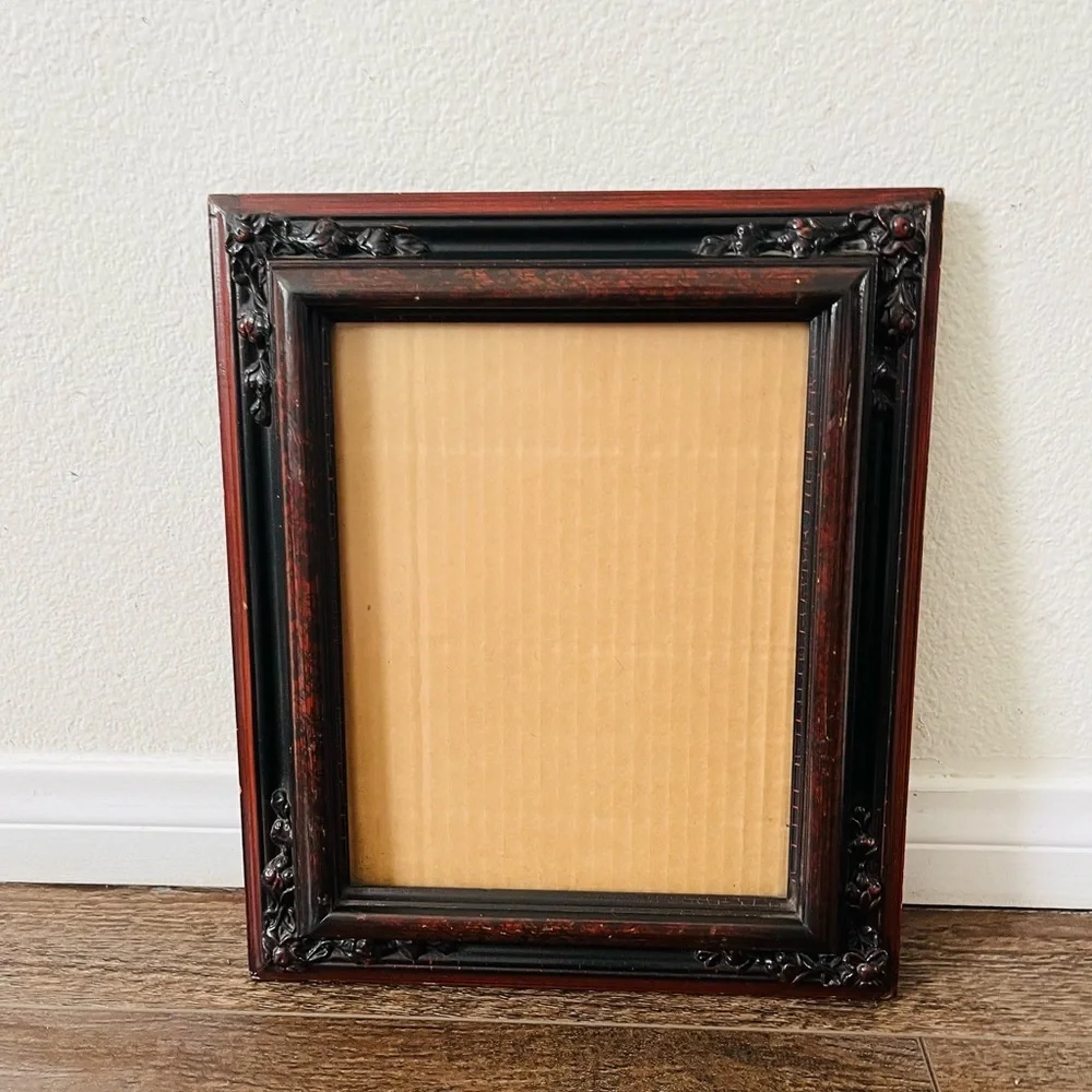 Vintage-Style Wood Picture Frame in Dark Cherry and Black 11/13 Inch